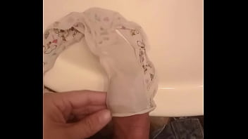 Preview 1 of Black Granny Cock - Que linda panty,  braga de mi hermana  ( 18)