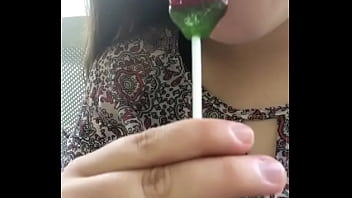Preview 3 of Sunny Leone Sexmom - Sexy teen dancing 000789