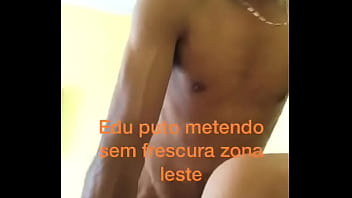 Preview 1 of Xxx Boy Handsome - Vers&aacute_til sem frescura