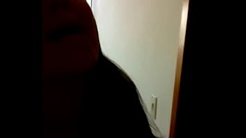 Preview 4 of Lily Lux - Novinha de BH dan&ccedil_ando Funk