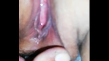 Preview 2 of Xxx Video Animal 2017 - Mi mujer caliente se anima a que la grabe
