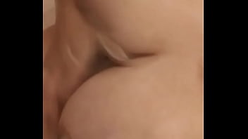Preview 2 of Glory Boly - mi novia ba&ntilde_&aacute_ndose