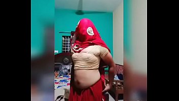 Preview 3 of Sexdoll Blowjob - Hot sonu in sexy saree