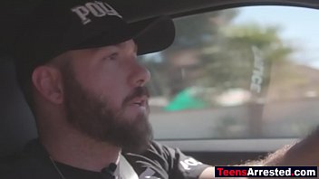 Preview 1 of Ni8 Mom - Black hooker has to fuck corrupt cop not to go to jail