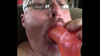 Preview 2 of Erste Mal Anal Russian - fag andy beck sucking dildo