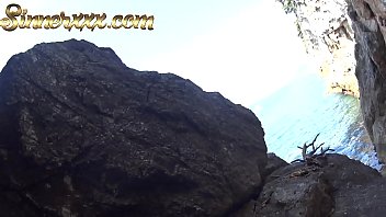 Preview 1 of Sree Aunty Sex - Outdoor Blowjob on side of a CLIFF in Croatia - Kiki Minaj