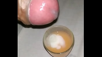 Preview 2 of Mean Lezzis - Cumjuice