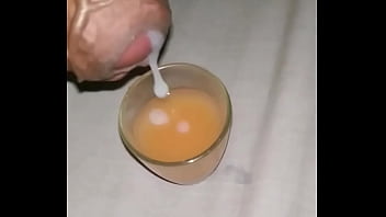 Preview 1 of Mean Lezzis - Cumjuice