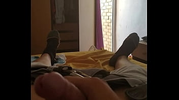 Preview 3 of Yoga 4 Fuck - Masturbandome en Madrid