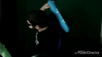 Preview 4 of Xxx Com 3gd - Stremer deixa a sua biluga dura depois de muito tempo