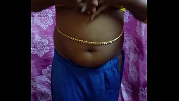 Preview 2 of Ape Tube Barat - Desi Hot Girl Showing Her Assets Stripping In Saree