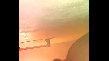 Preview 4 of Brutal Face Fick - Dildo improvisado