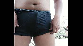 Preview 2 of Hot Girl Orgasm Public - Masturbandome al aire libre
