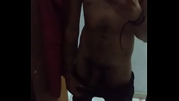 Preview 2 of Milf Man Wanking Outdoors - Brincando na frente do espelho
