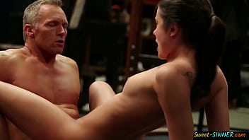 Preview 4 of Hardsex Rough - Gym babe sucks on mature cock