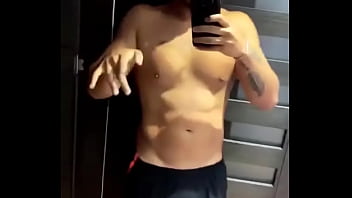 Preview 1 of Videoxxnxx Miyabi - Manuel turizo sin camisa
