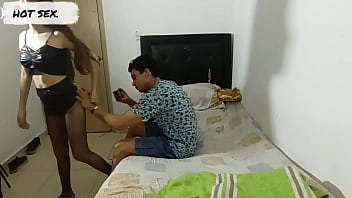 Preview 2 of Pov 45 - Vecina nueva de mi unidad es muy cachonda y me viene a pedir que me la folle duro y me le corra adentro.