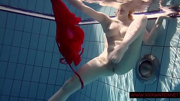 Preview 3 of Chu Lim Suk Jen Ecuador - Lucie hot Russian teen in Czech pool