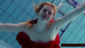Preview 1 of Chu Lim Suk Jen Ecuador - Lucie hot Russian teen in Czech pool