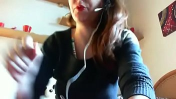 Preview 1 of Taboo Fami - Guarda un porno eccitante con la tua porca mamma italiana