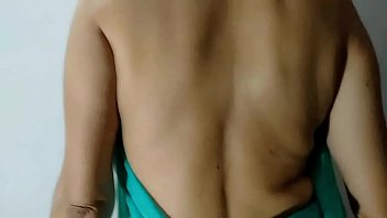 Preview 1 of Sani Lion Fast Sixe - Indian Bhabhi Hot Summer Photoshoot Video: Enjoy Live uncut  unedited Recording