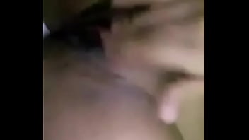 Preview 4 of 2 Girl Handjob - Mira como ella se masturba