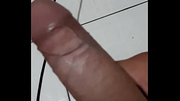 Preview 1 of Bearzzas - Masturbaci&oacute_n
