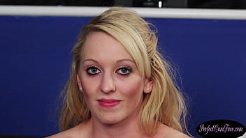 Preview 4 of Red Wep Video Downlaod - Hot blonde british babe wanks and sucks dick
