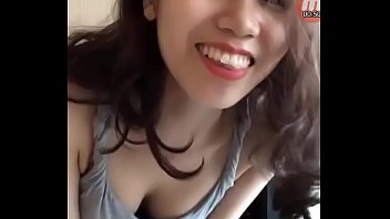 Preview 2 of Brutal Crying Penis Humiliation - G&aacute_i xinh kh&ocirc_ng mặc quần chip lộ h&agrave_ng tr&ecirc_n Uplive