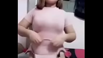 Preview 2 of Aunti Boy Xxxx Video Delhi - Uplive em g&aacute_i livestream qu&ecirc_n tắt lộ h&agrave_ng
