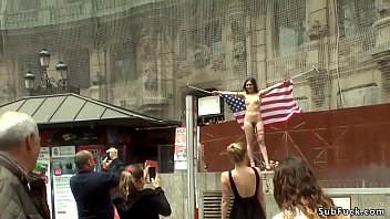 Preview 1 of Erotik Family Vintage - Naked American tourist in public outdoor