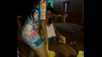 Preview 1 of Ansl Long Videos - Morena Rebolando o Rab&atilde_o 4