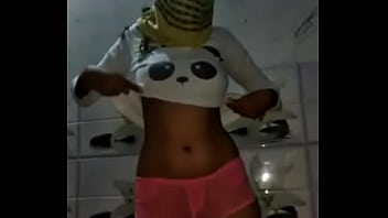 Preview 2 of Goa Porn Star - Girlfriend strips for bf