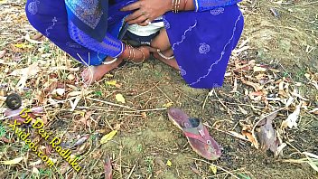 Preview 4 of Romens Hd Xxx Sex - Indian Village Lady With Natural Hairy Pussy Outdoor Sex Desi Radhika