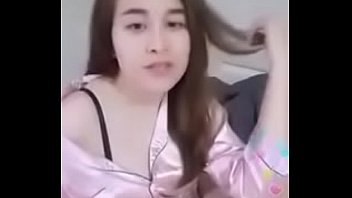 Preview 4 of Brezza Dotkom - Uplive hotgirl on bed sexy dance 18