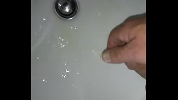 Preview 2 of Old Gay Porn - Piinkeln