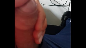 Preview 1 of Babe Bouncing On Dick - Masturbation au travail