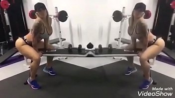Preview 2 of Bfxxx Blood - Loira Fitness 2