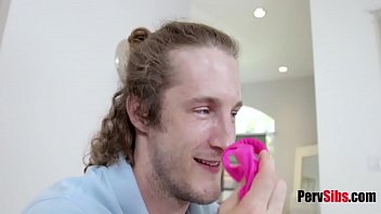 Preview 2 of Mom And Sister Sex Bathroom Hd - Okay,  lemme shut you up with my PUSSY,  BROTHER- Sophia Leone