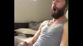 Preview 2 of Mom Double Big Tits - Explos&atilde_o de porra