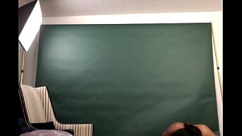 Preview 4 of Arbaic Porno - # Liz - ChatterBait girl in the same city makes a house call