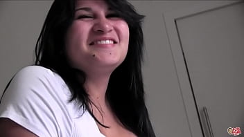 Preview 3 of Karen Fisher Pee - Cerdeando con la tetona