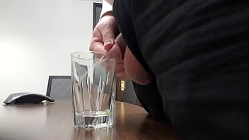 Preview 1 of Www Xxx Vdo Com S - Filling a glass with my piss