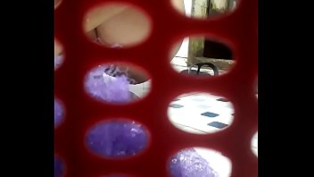 Preview 1 of Glassesb Inside - Quay l&eacute_n g&aacute_i tắm
