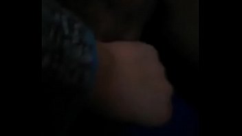 Preview 1 of Hq Bitck - Mujer me da por el culo con un dildo rosa