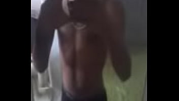 Preview 2 of Punk Rock Gang Bang - Leonardo Rodrigues Sensualizando Frente ao Espelho