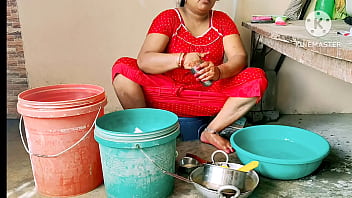 Preview 1 of Xxx Sitapur - Desi Mom&#039_s fuking neighbour boy&#039_s