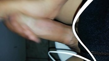 Preview 3 of Wwwwwxxxxx Apu - JOVEN DE 18 MASTURBANDOSE RICO