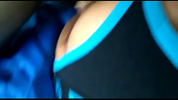 Preview 1 of Yesy Naya - mi amigo me penetra rico