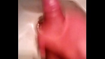 Preview 3 of Crossdresser Sissy Bdsm Slave - Mi primer video masturbandome
